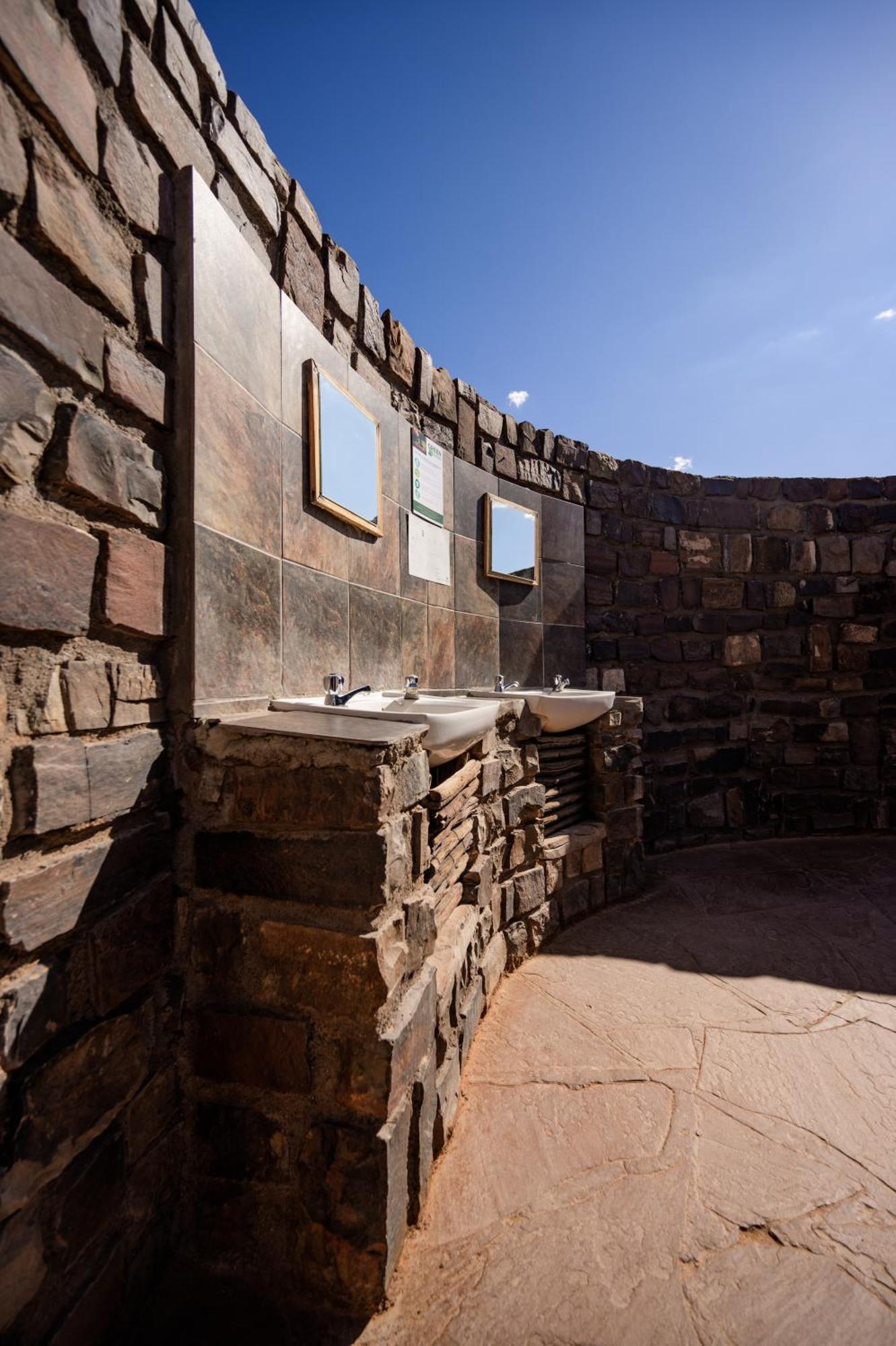 Canyon Roadhouse Campsite Fish River Canyon 部屋 写真